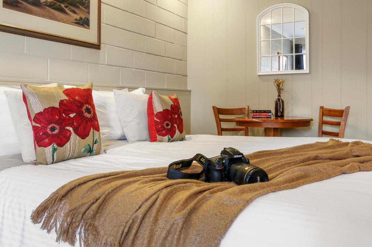 Sandbar Motel Лейкс-Энтранс Экстерьер фото