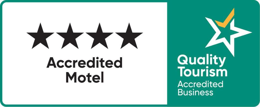 Sandbar Motel Лейкс-Энтранс Экстерьер фото